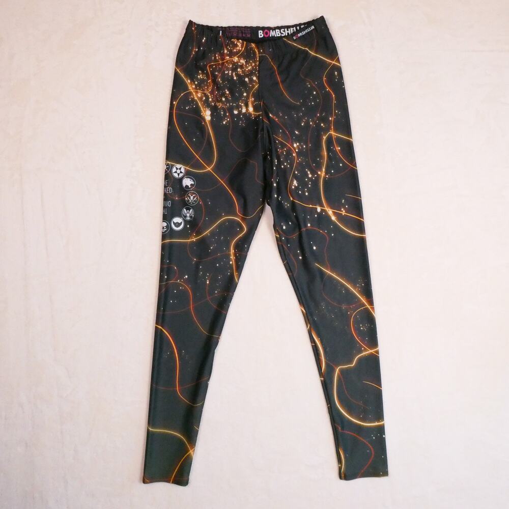 Bombsheller Leggings in Norns Size L Wicked & Divine Opaque Leggings WicDiv